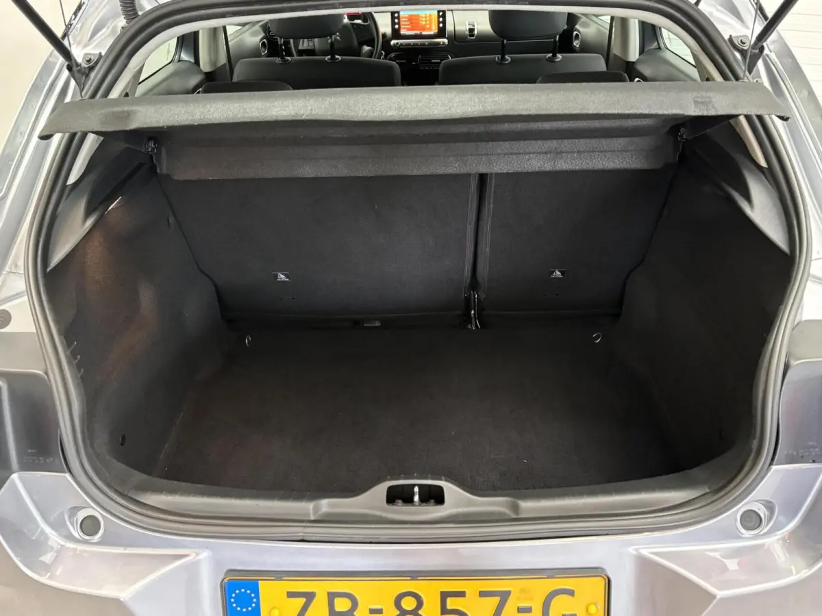 1.2 Business NL Auto / RIJKLAARPRIJS incl. onderhoud / Distributie vervangen / Carplay / Navigatie