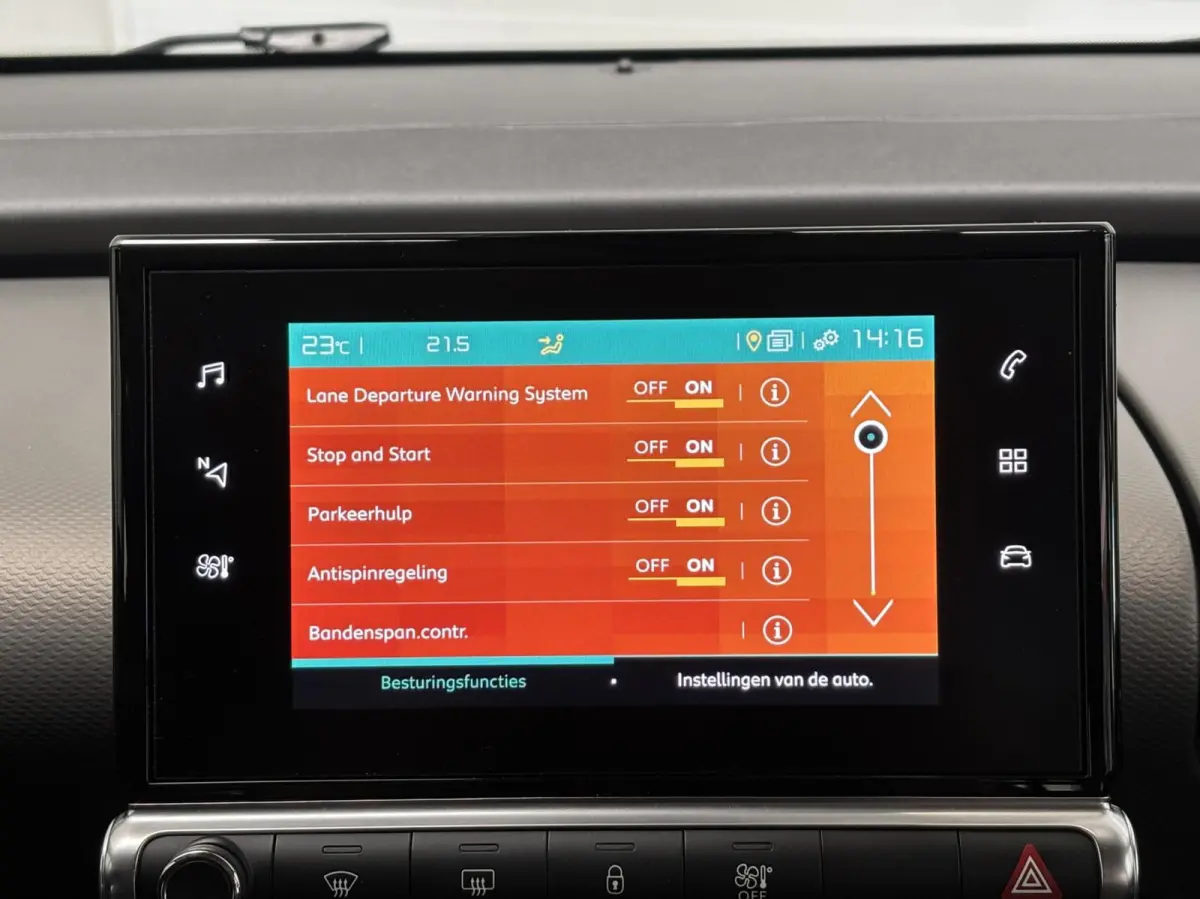 1.2 Business NL Auto / RIJKLAARPRIJS incl. onderhoud / Distributie vervangen / Carplay / Navigatie