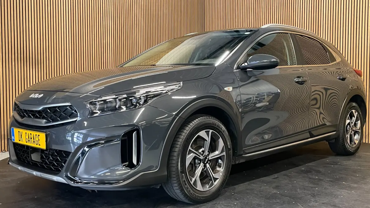 1.0 T-GDi DynamicLine|FACELIFT|120PK|APPLE CARPLAY|ANDROID AUTO|STOEL+STUURVERW|CAMERA|CRUISE+CLIMATE|1e EIG.|INCL.BTW|