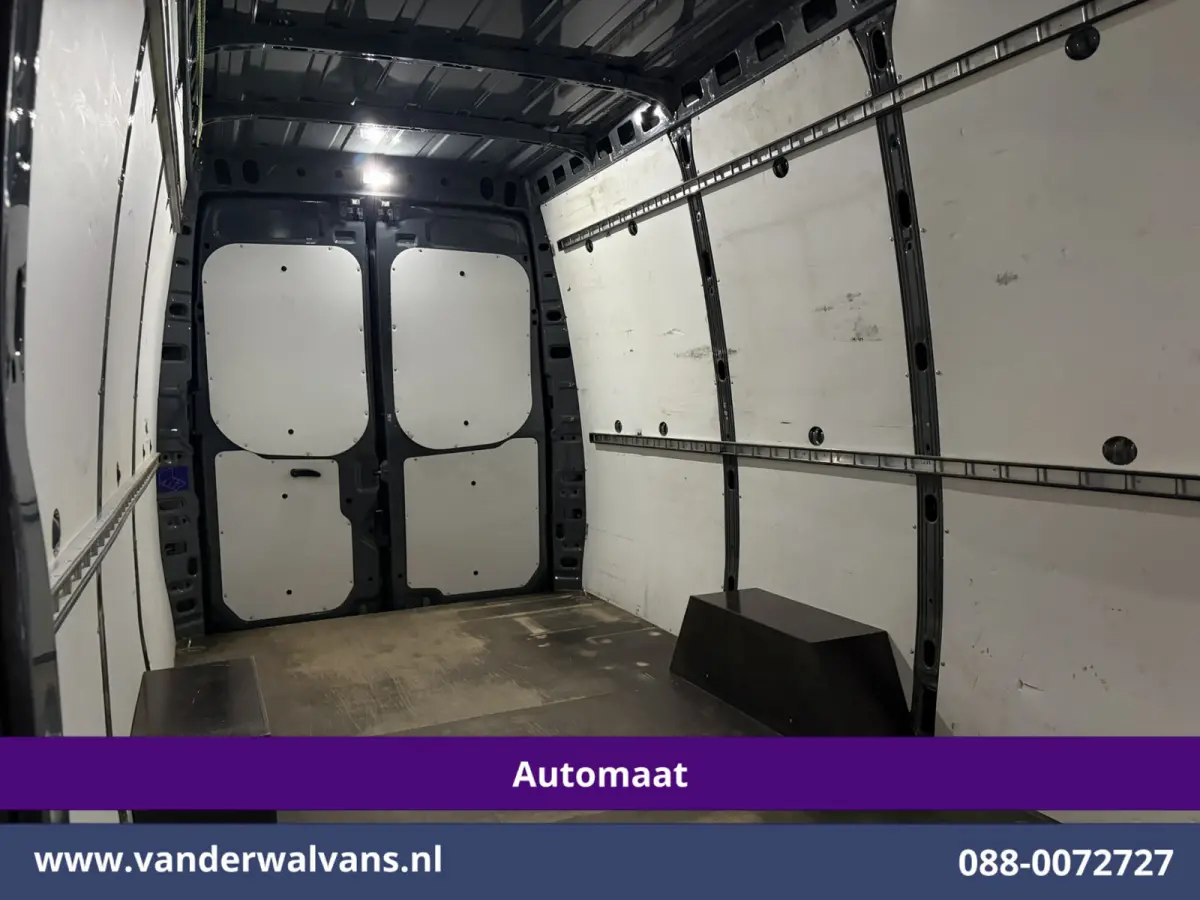 35S16 157pk Automaat L3H2 Euro6 Airco | Camera | LED | Cruisecontrol | Chauffeursstoel Parkeersensoren, Bijrijdersbank, 3500kg trekvermogen