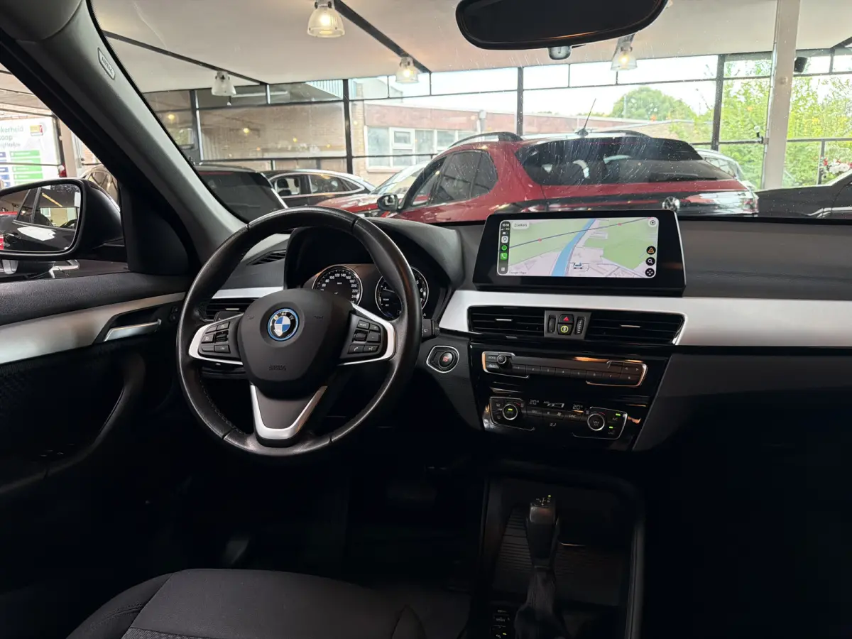 xDrive25e Executive CAMERA/NAVI/HEAD-UP