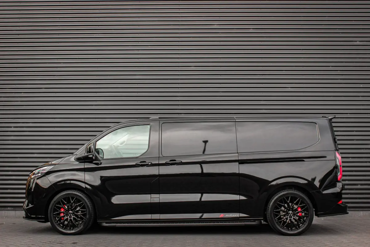 Cust. 340 L2H1 Limited 71 kWh 218PK / RAPTOR EDITON / CAMERA / 370KM RANGE /APPLE CARPLAY DRIVERS- PACK FULL OPTION