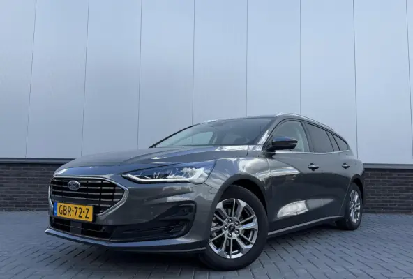 1.0 EcoBoost Hybrid Titanium