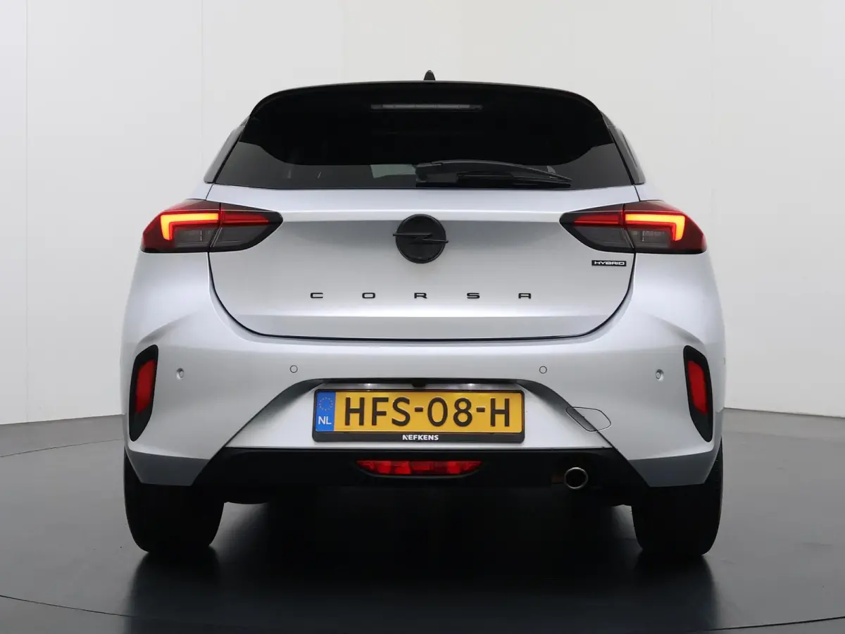 GS 110pk Hybrid Automaat | Automatische airco | Navigatie | Camera achter | Apple Carplay en Android auto | Keyless start