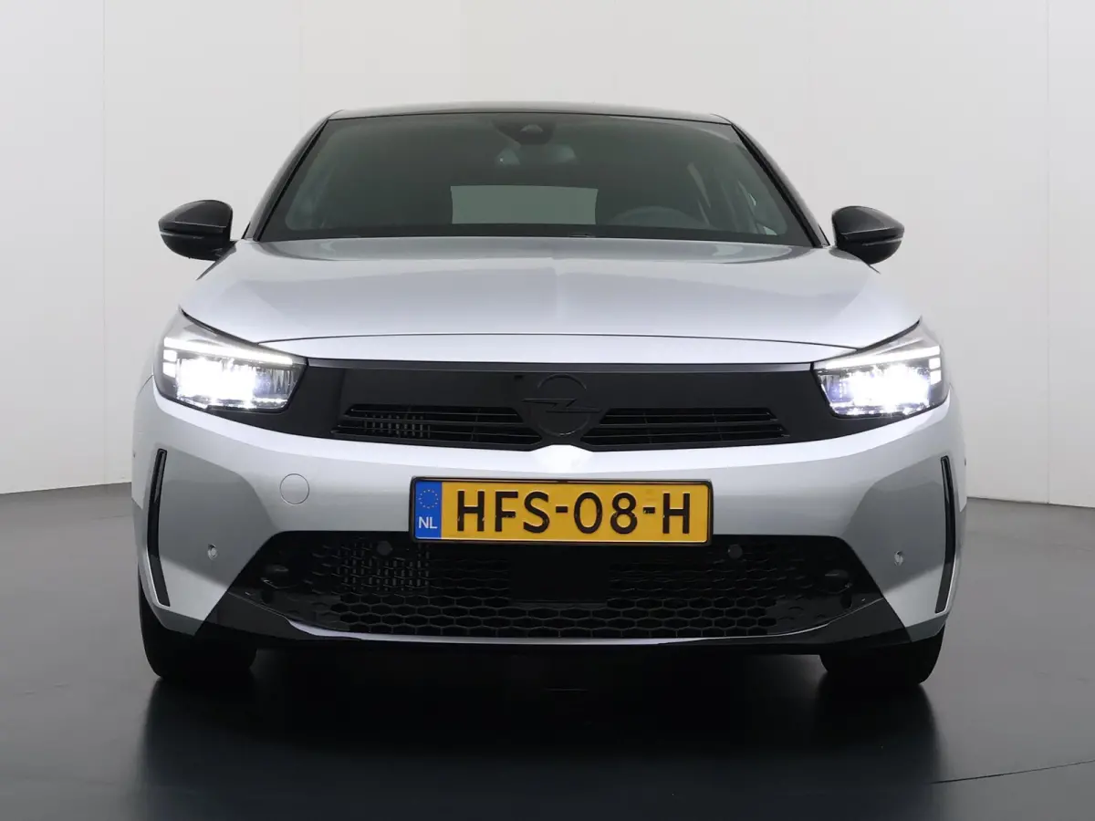 GS 110pk Hybrid Automaat | Automatische airco | Navigatie | Camera achter | Apple Carplay en Android auto | Keyless start