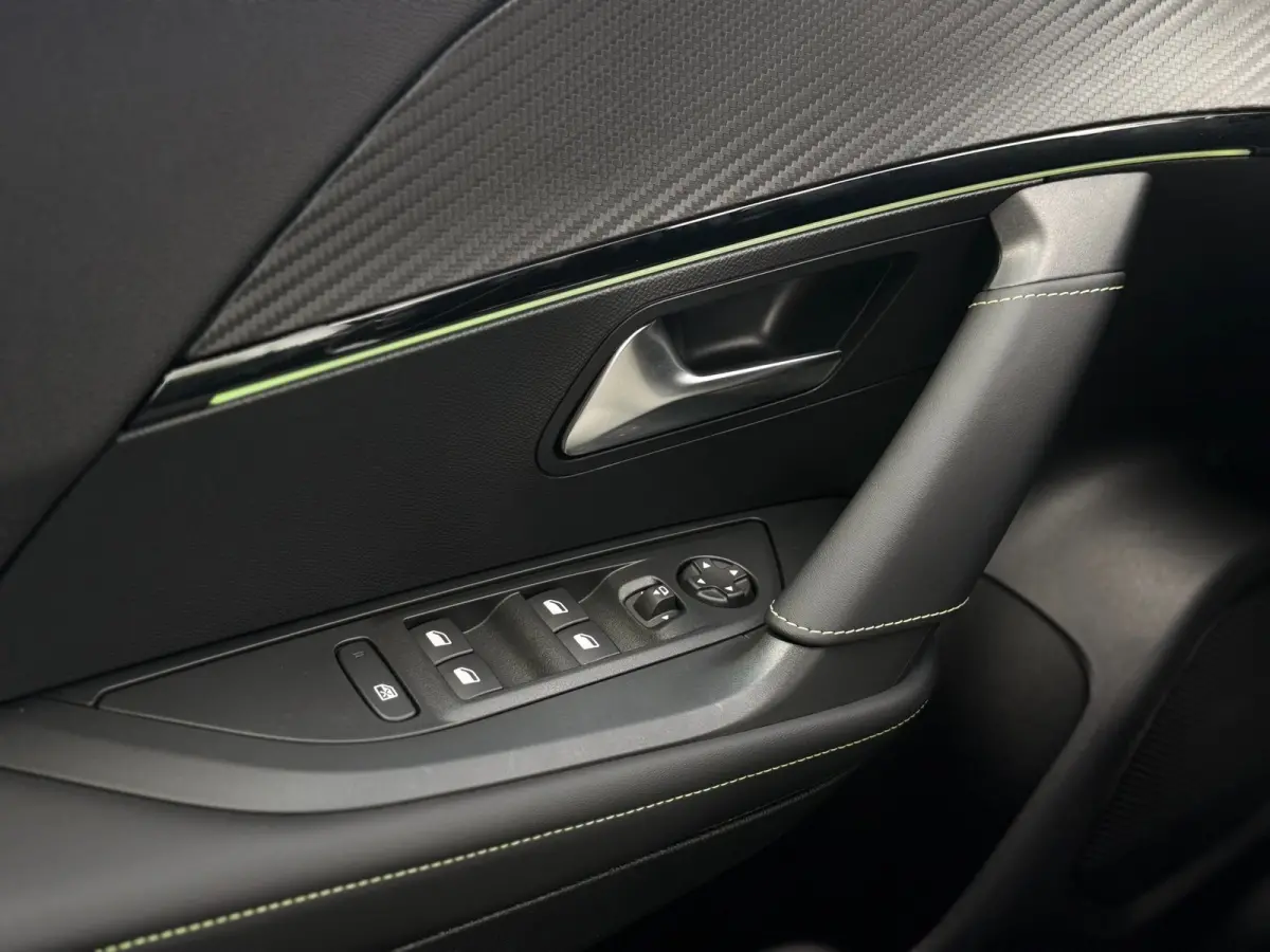 1.2 PureTech 130PK GT | Carplay | Camera | Cruise
