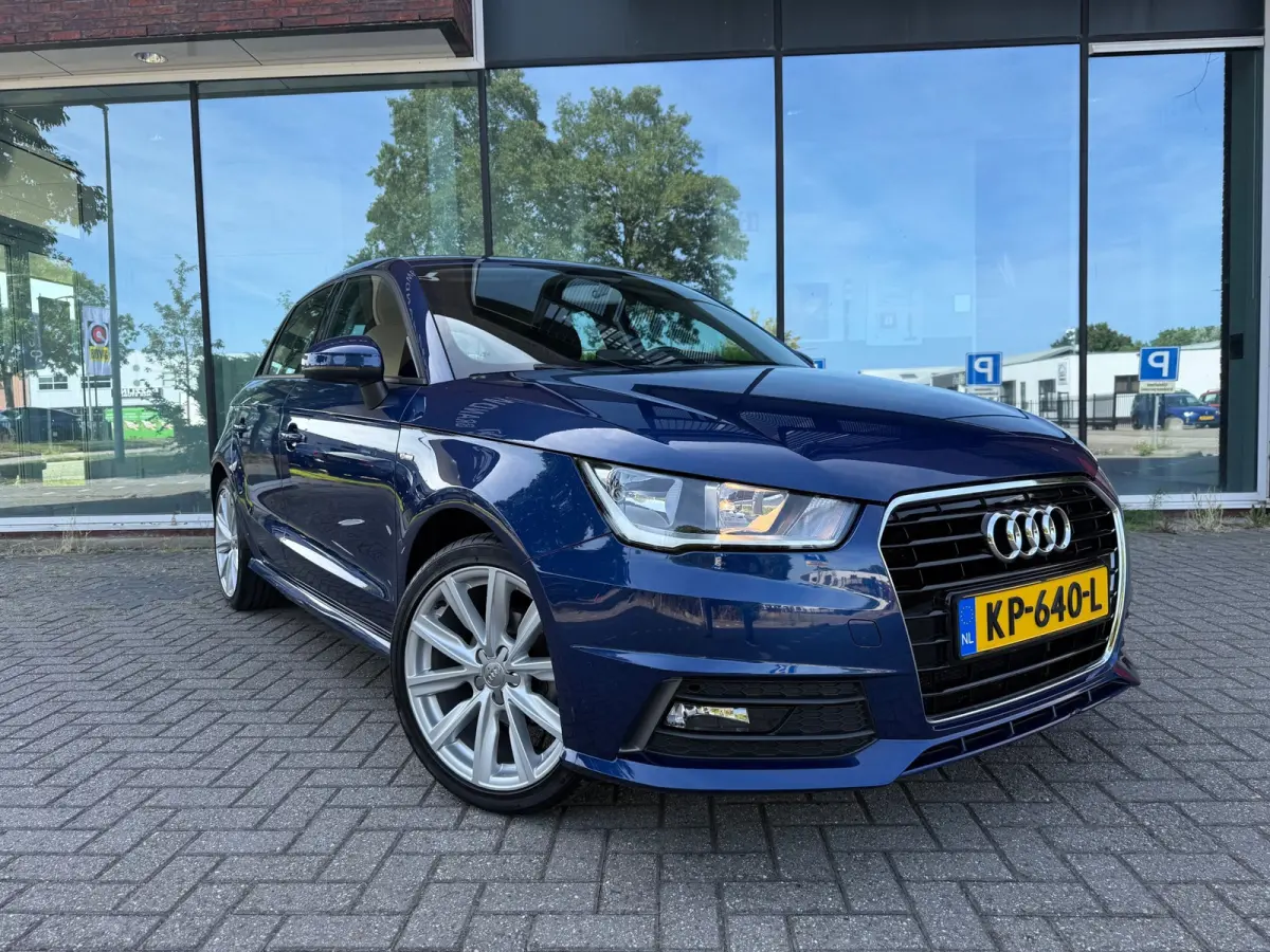1.0 TFSI Adrenalin S Line - Navi - Parkeerhulp - Airco - Org.NL