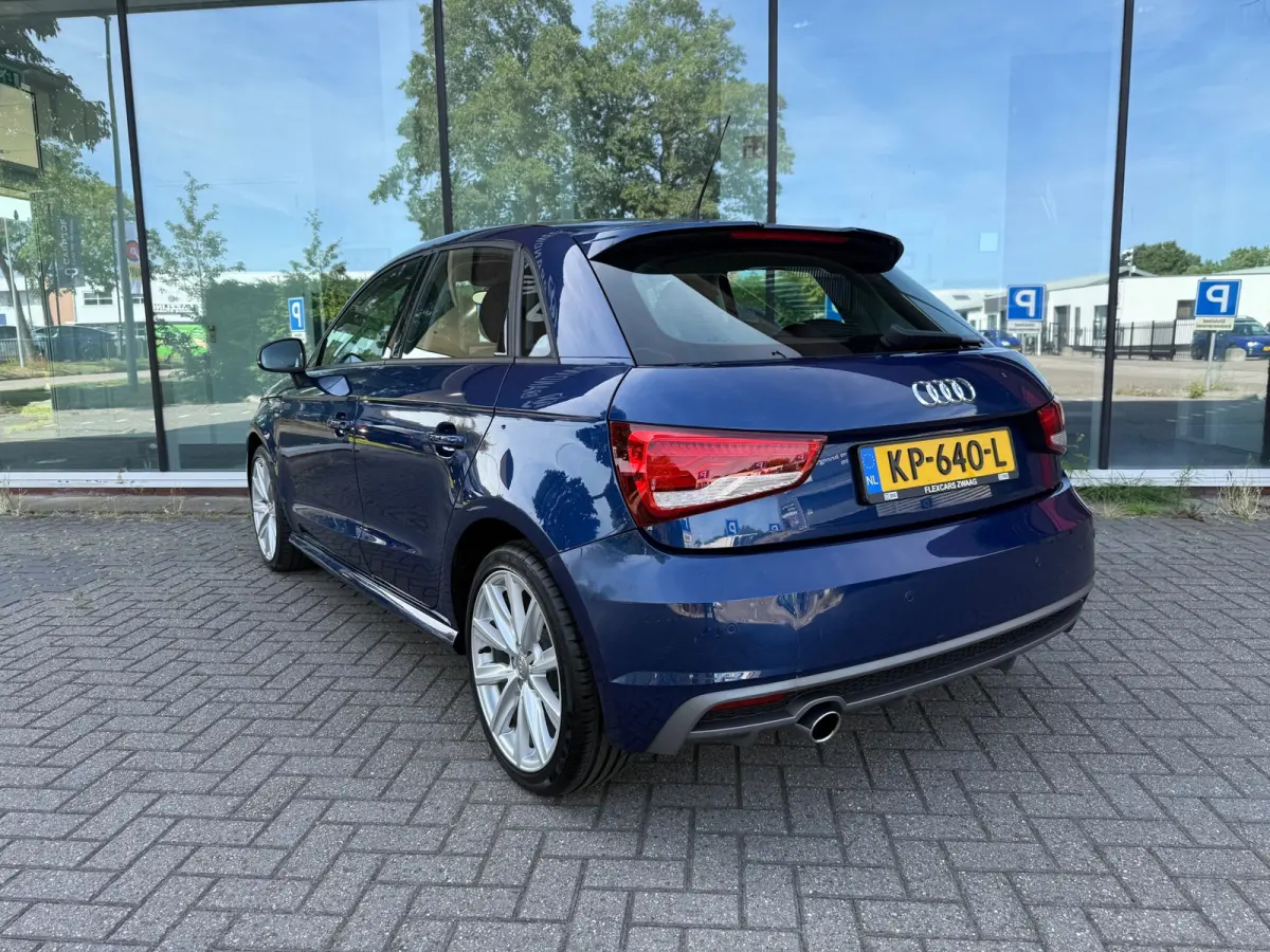 1.0 TFSI Adrenalin S Line - Navi - Parkeerhulp - Airco - Org.NL