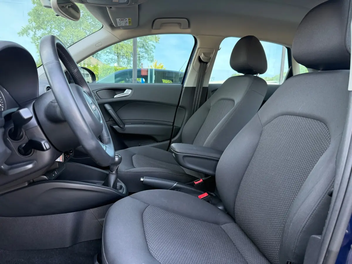 1.0 TFSI Adrenalin S Line - Navi - Parkeerhulp - Airco - Org.NL