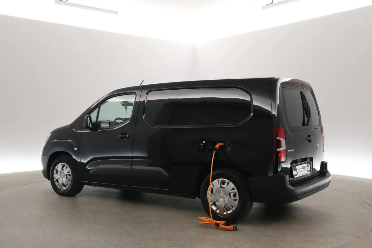 L2H1 50 kWh 136PK | Snelladen | SOH 93% | 3 Zits | Airco | Cruise | Carplay | Navi | Parkeersens.