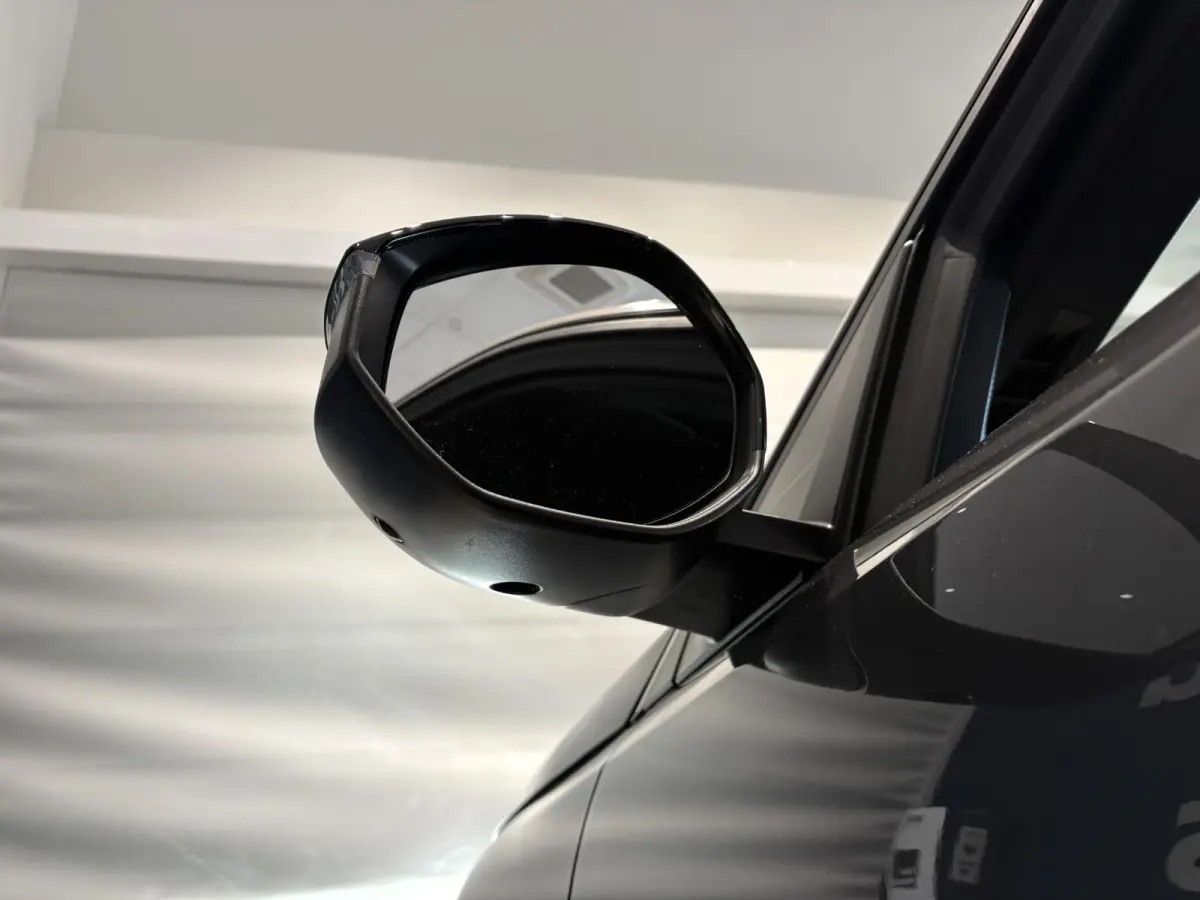 1.6 plug-in Hybrid 195 Allure | Navigatie | Camera | Trekhaak
