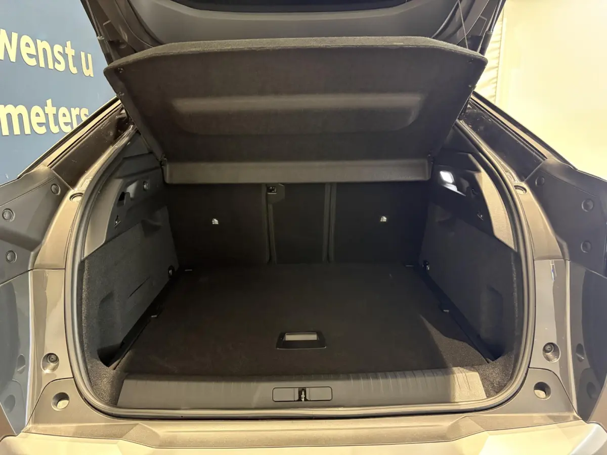 1.6 plug-in Hybrid 195 Allure | Navigatie | Camera | Trekhaak