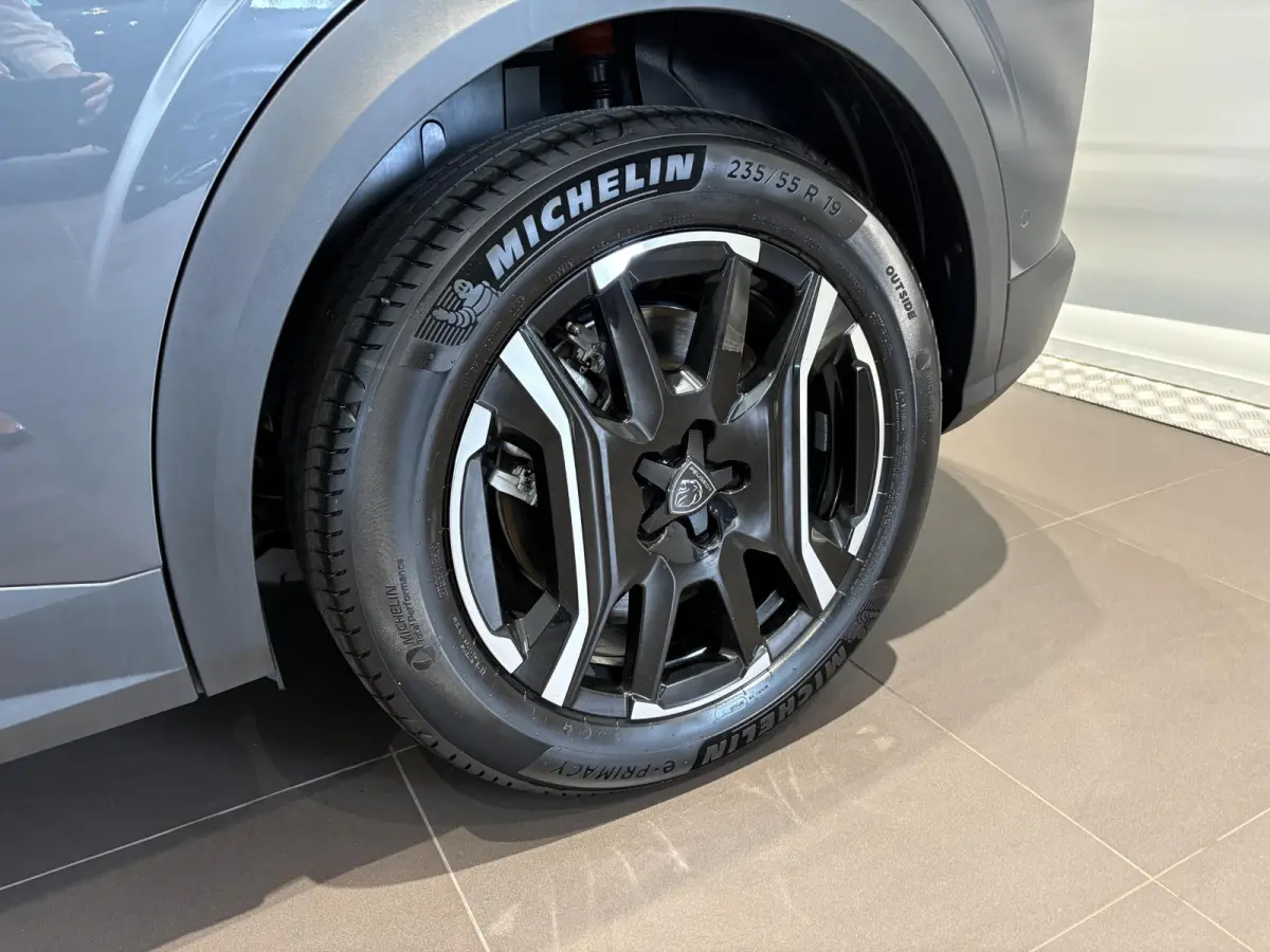 1.6 plug-in Hybrid 195 Allure | Navigatie | Camera | Trekhaak