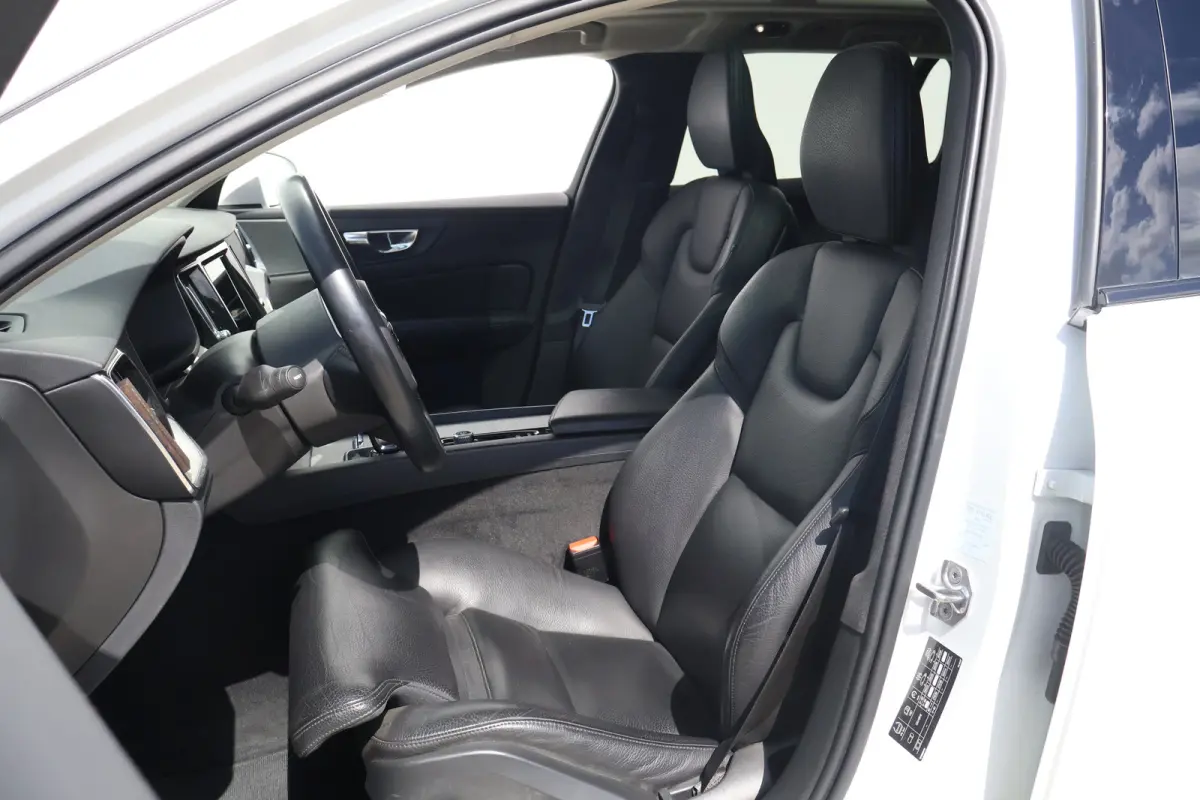 B5 AWD Pro | Leder  | 360cam | Pano | BLIS | Trekhaak |