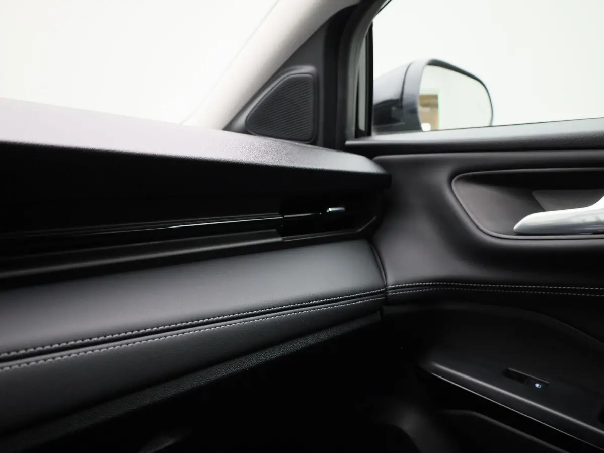 1.0 EcoBoost Titanium | Led Koplampen | Adaptief Cruise Control ! | Trekhaak | Sync 4 Systeem