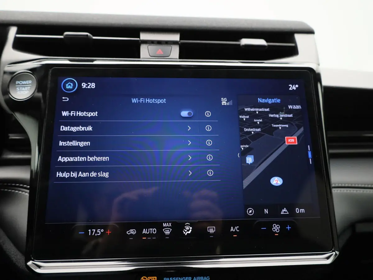 1.0 EcoBoost Titanium | Led Koplampen | Adaptief Cruise Control ! | Trekhaak | Sync 4 Systeem