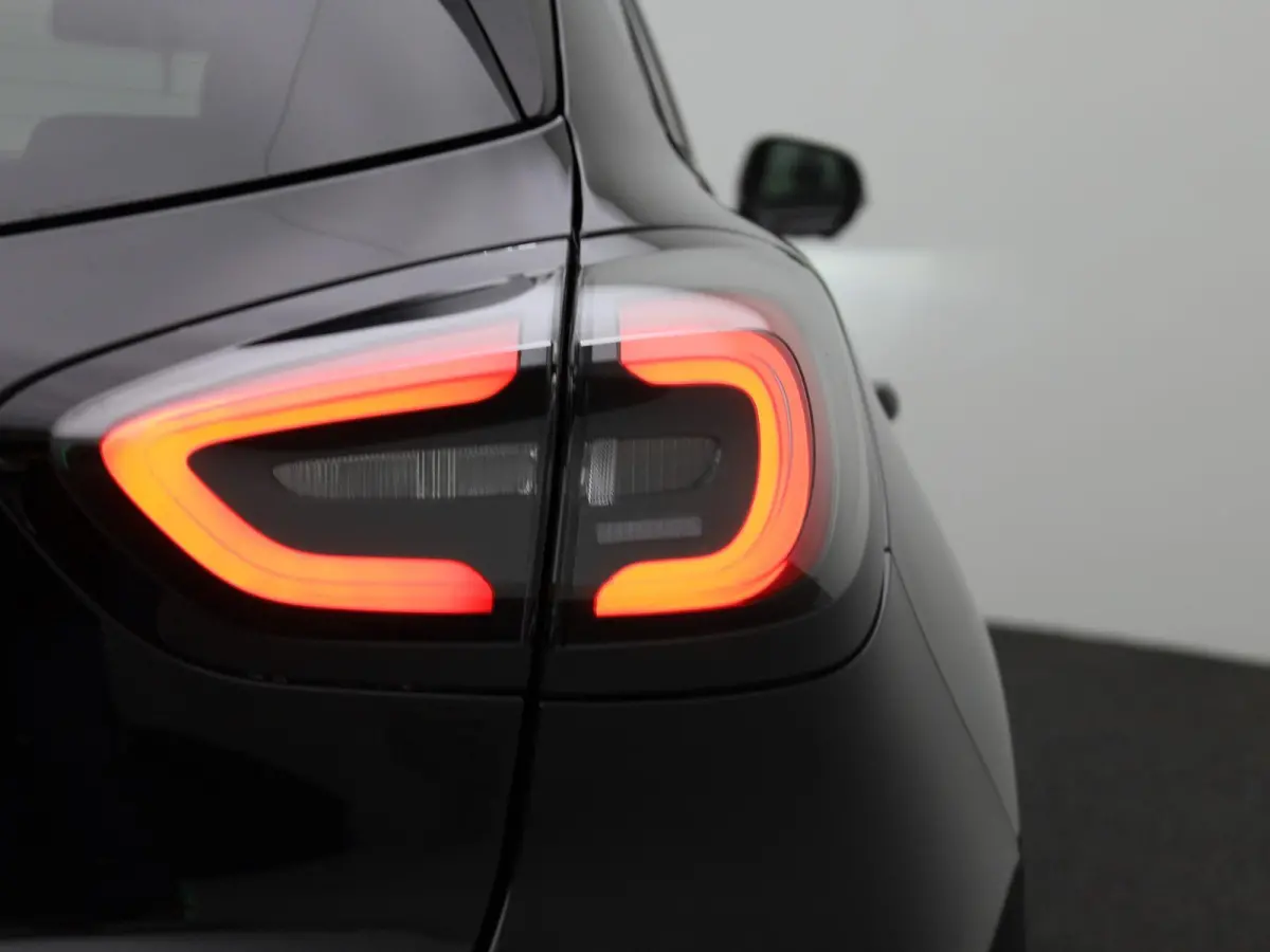 1.0 EcoBoost Titanium | Led Koplampen | Adaptief Cruise Control ! | Trekhaak | Sync 4 Systeem
