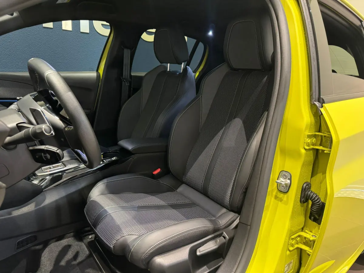 1.2 Hybrid 110 e-DCS6 GT | 3D-Cockpit | 360° Camera | Adaptieve Cruise Control | Sfeerverlichting