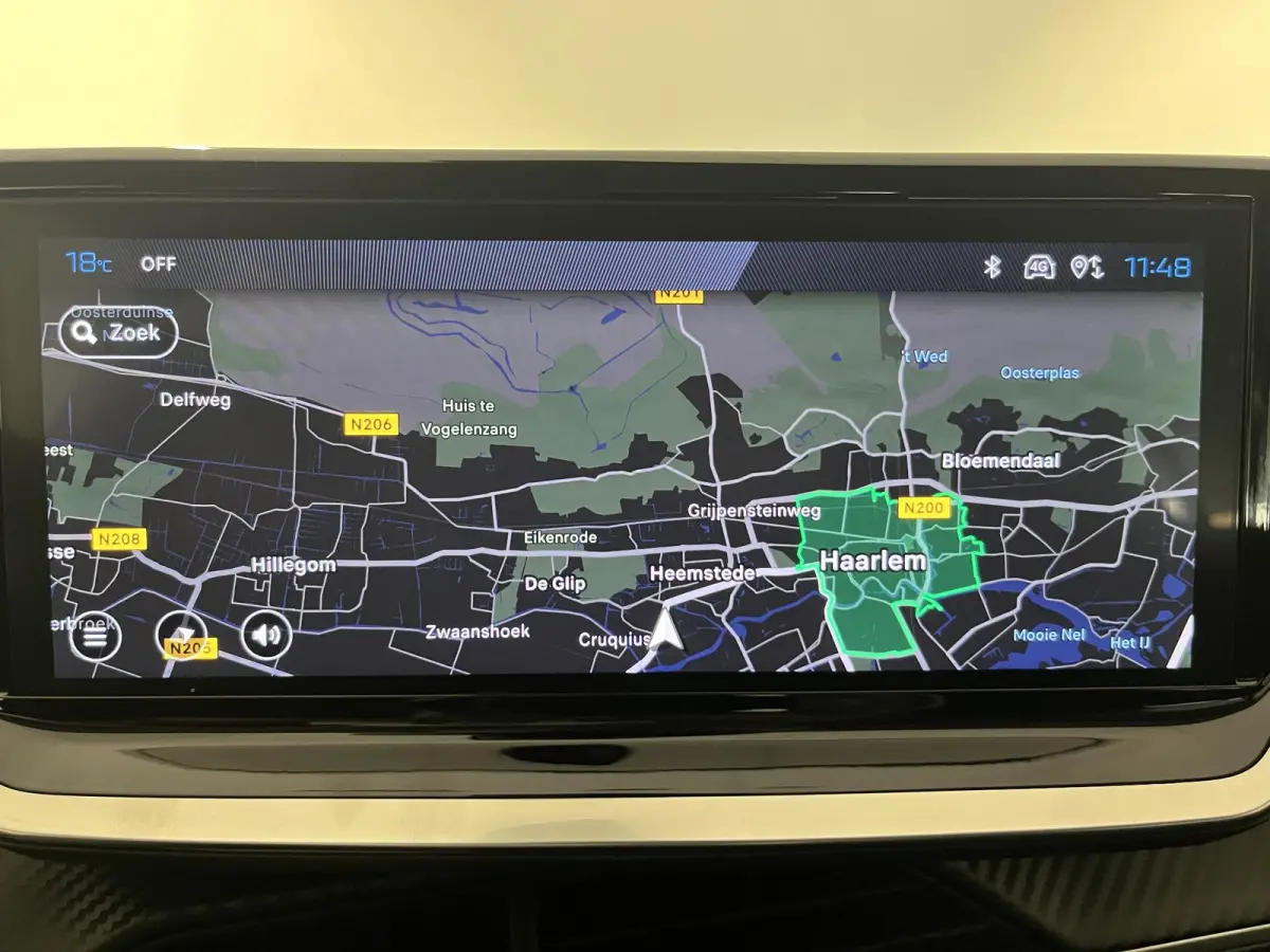 1.2 PureTech 100 Style | Draadloze Apple Carplay / Android Auto | Parkeersensoren achter | Navigatie