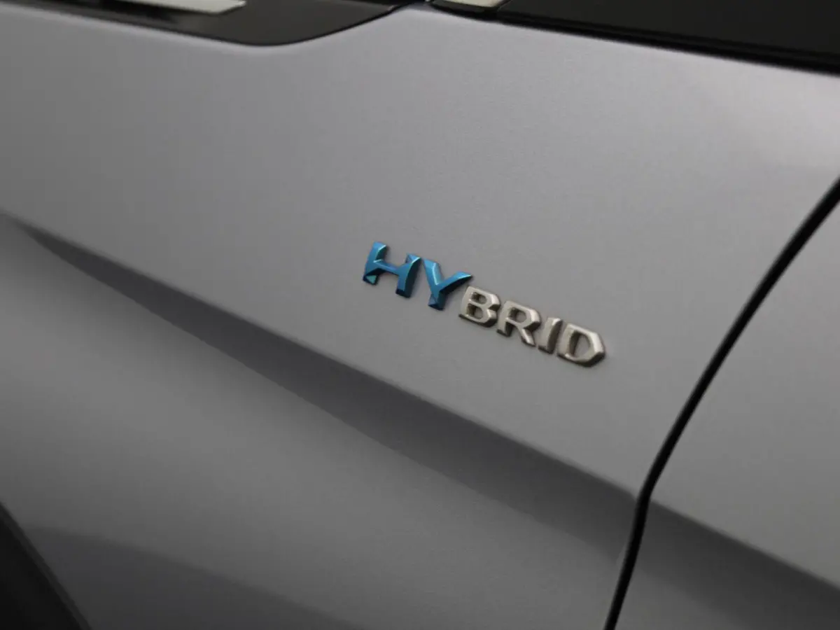 1.6 HYbrid 225 GT | Automaat | Navigatie | Half leder | Camera | Climate control | Apple carplay | Cruise control