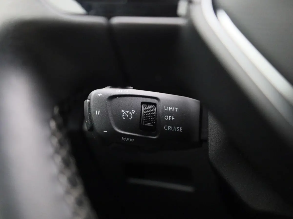 1.6 HYbrid 225 GT | Automaat | Navigatie | Half leder | Camera | Climate control | Apple carplay | Cruise control