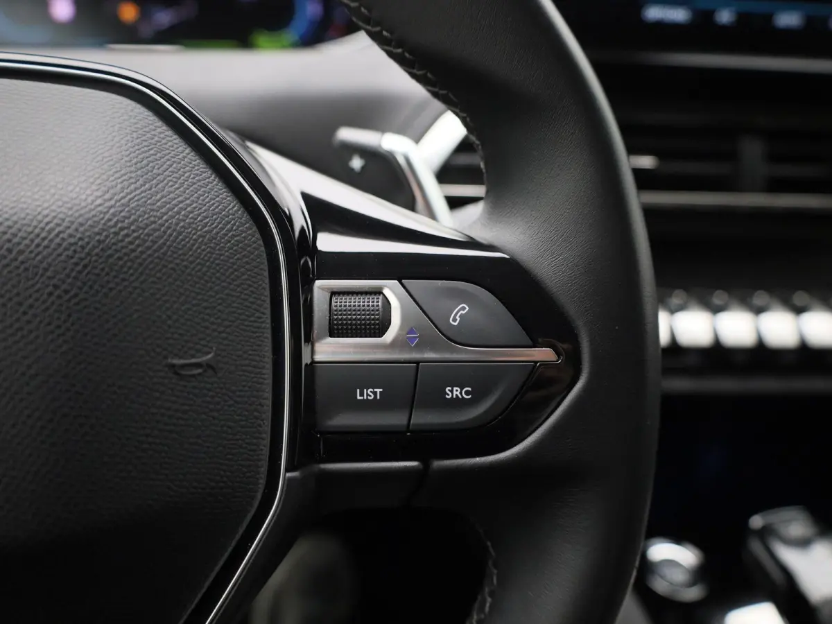 1.6 HYbrid 225 GT | Automaat | Navigatie | Half leder | Camera | Climate control | Apple carplay | Cruise control