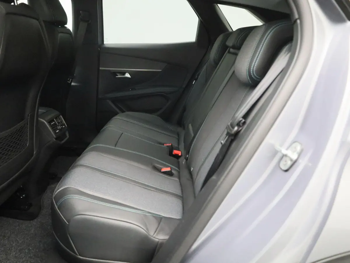 1.6 HYbrid 225 GT | Automaat | Navigatie | Half leder | Camera | Climate control | Apple carplay | Cruise control