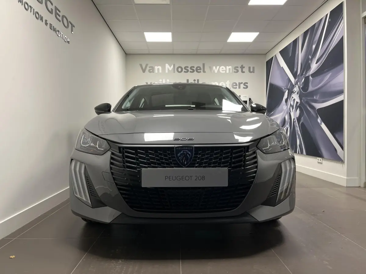 1.2 PureTech 75 Active | Draadloze Apple Carplay / Android Auto | Parkeersensoren Achter | Navigatie
