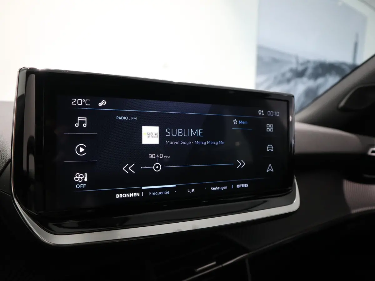 Active - LED - NAVI - CAMERA
