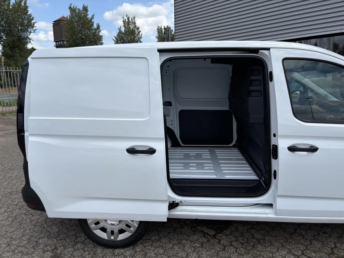 1.5 EcoBoost PHEV L2 Trend | Laadschot met Ruit | Ruit in achterdeuren | Apple carplay | Android Auto |