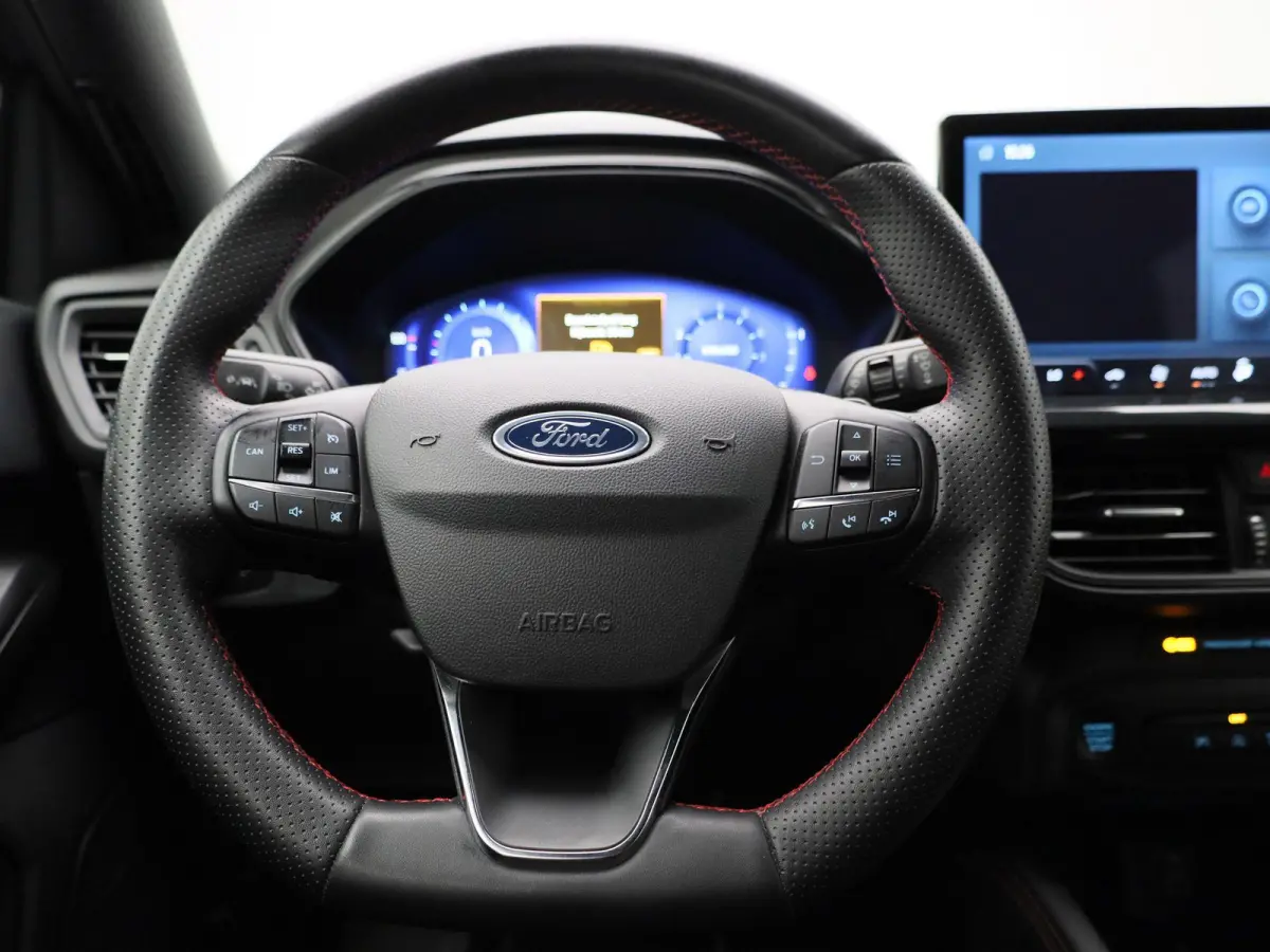 1.0 EcoBoost Hybrid ST Line X
