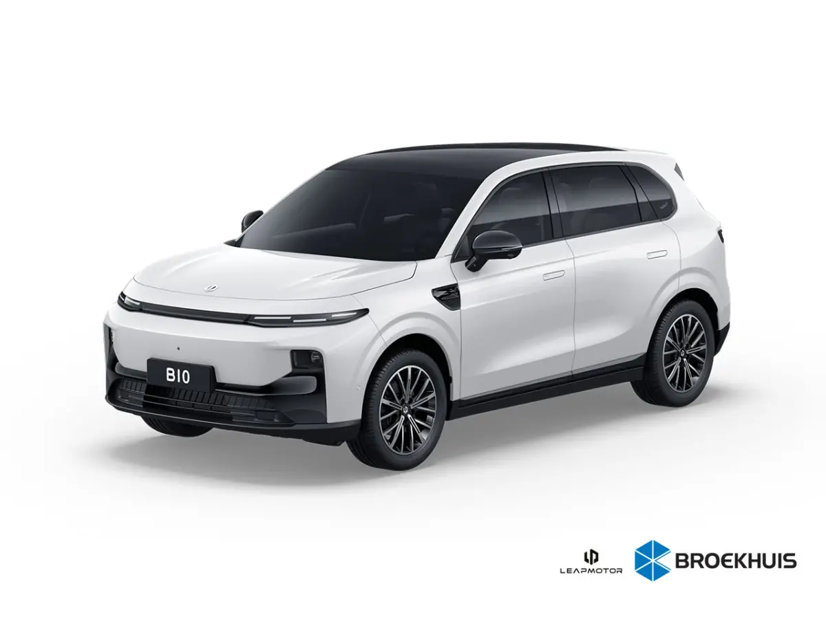 Design ProMax 67.1 kWh | €1500,- korting !! | Vanaf €499,- Private Lease per maand ! | Panoramadak | Carplay | Achteruitrijcamera | 18" Lichtmetalen Velgen | Adaptieve cruise control | P