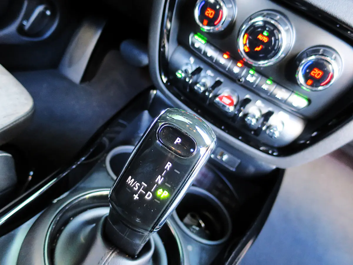1.5 Cooper Chili F54 LCI aut. 1 eig, LED, HK, Apple CP, Adapt Cruise, 17"