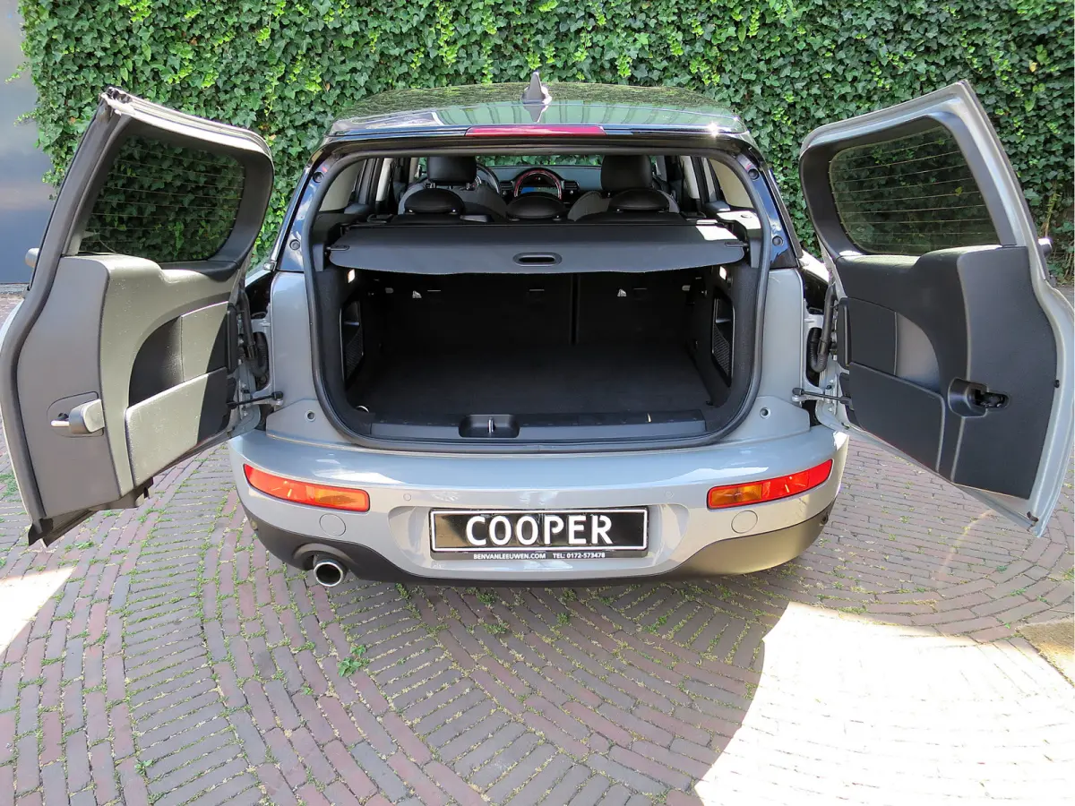 1.5 Cooper Chili F54 LCI aut. 1 eig, LED, HK, Apple CP, Adapt Cruise, 17"