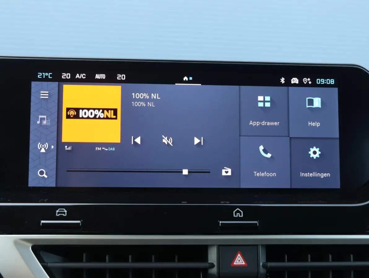 1.2 Hybrid 136 Max 1ste Eigenaar | LEER | Camera sensoren V+A | LED | 18" LMV | Apple Carplay & Android Auto