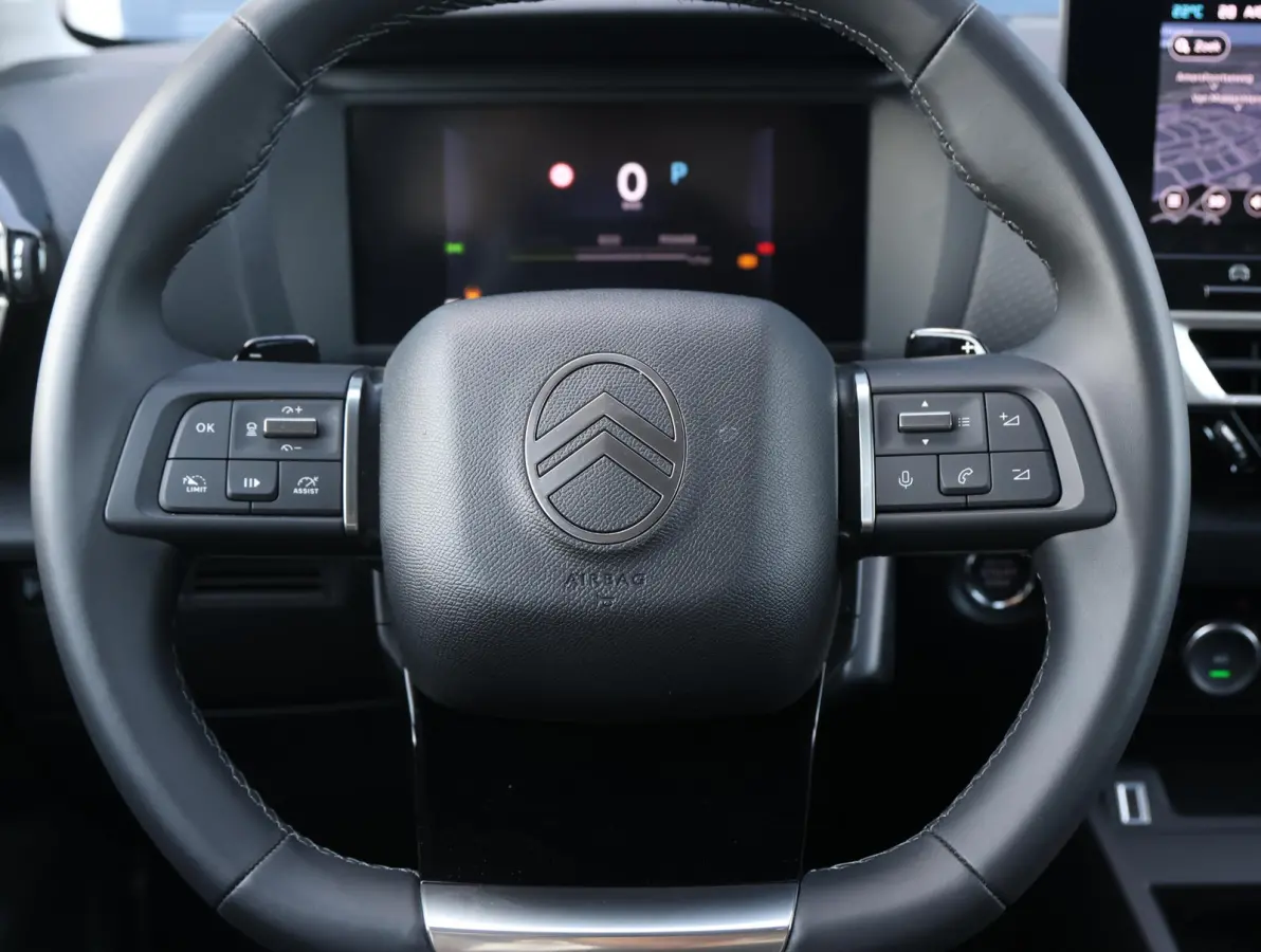 1.2 Hybrid 136 Max 1ste Eigenaar | LEER | Camera sensoren V+A | LED | 18" LMV | Apple Carplay & Android Auto