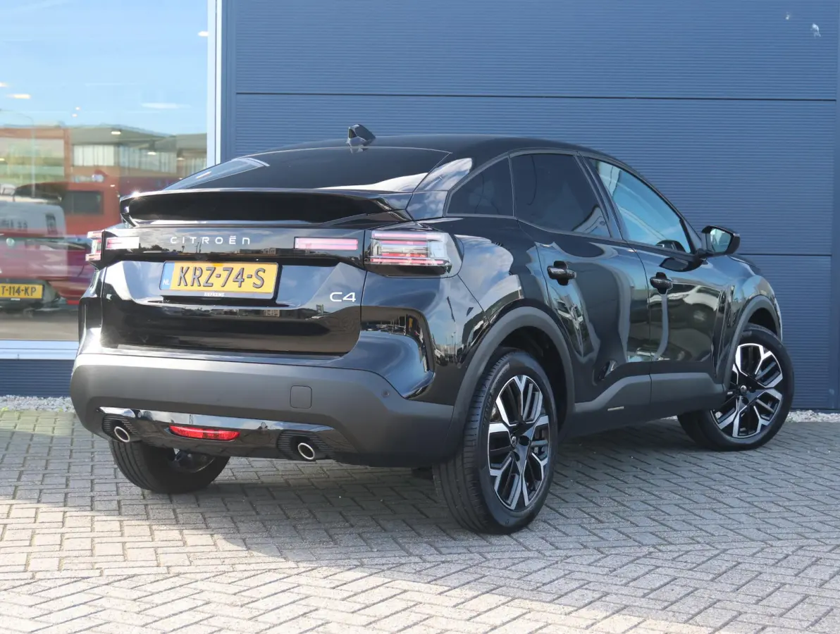 1.2 Hybrid 136 Max 1ste Eigenaar | LEER | Camera sensoren V+A | LED | 18" LMV | Apple Carplay & Android Auto