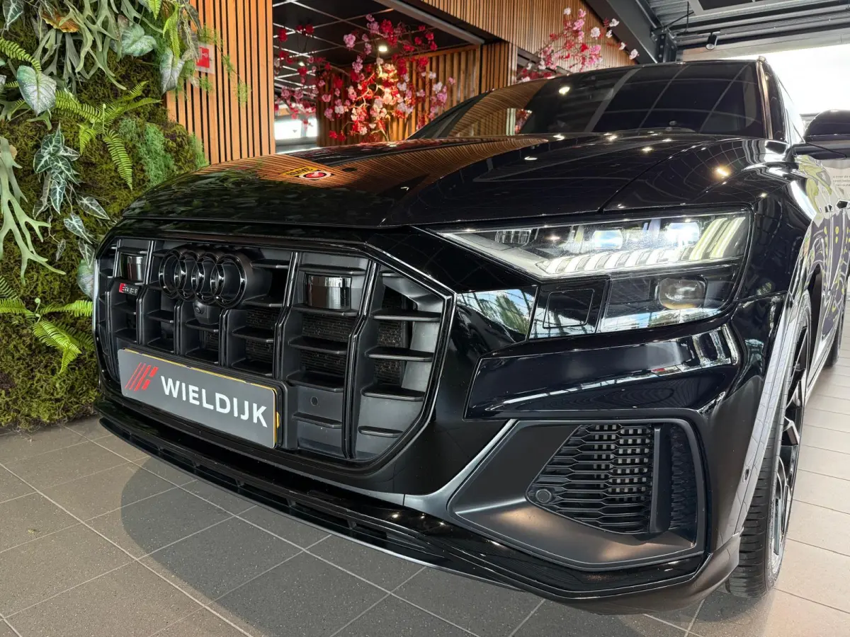 4.0 TDI SQ8 quattro luchtvering 360 cam head up inklapbare trekhaak Soft Close nieuwe banden