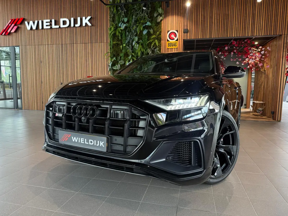 4.0 TDI SQ8 quattro luchtvering 360 cam head up inklapbare trekhaak Soft Close nieuwe banden