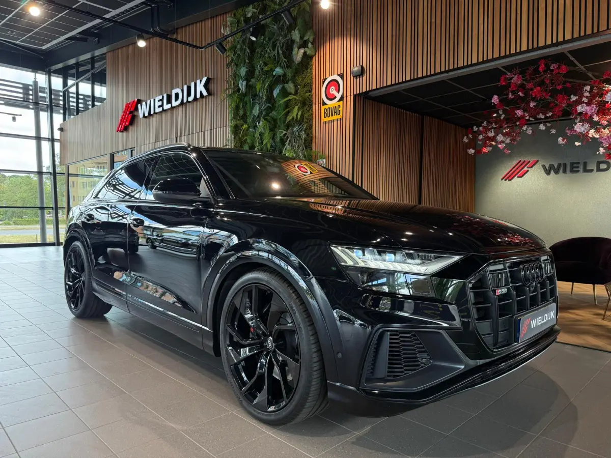 4.0 TDI SQ8 quattro luchtvering 360 cam head up inklapbare trekhaak Soft Close nieuwe banden