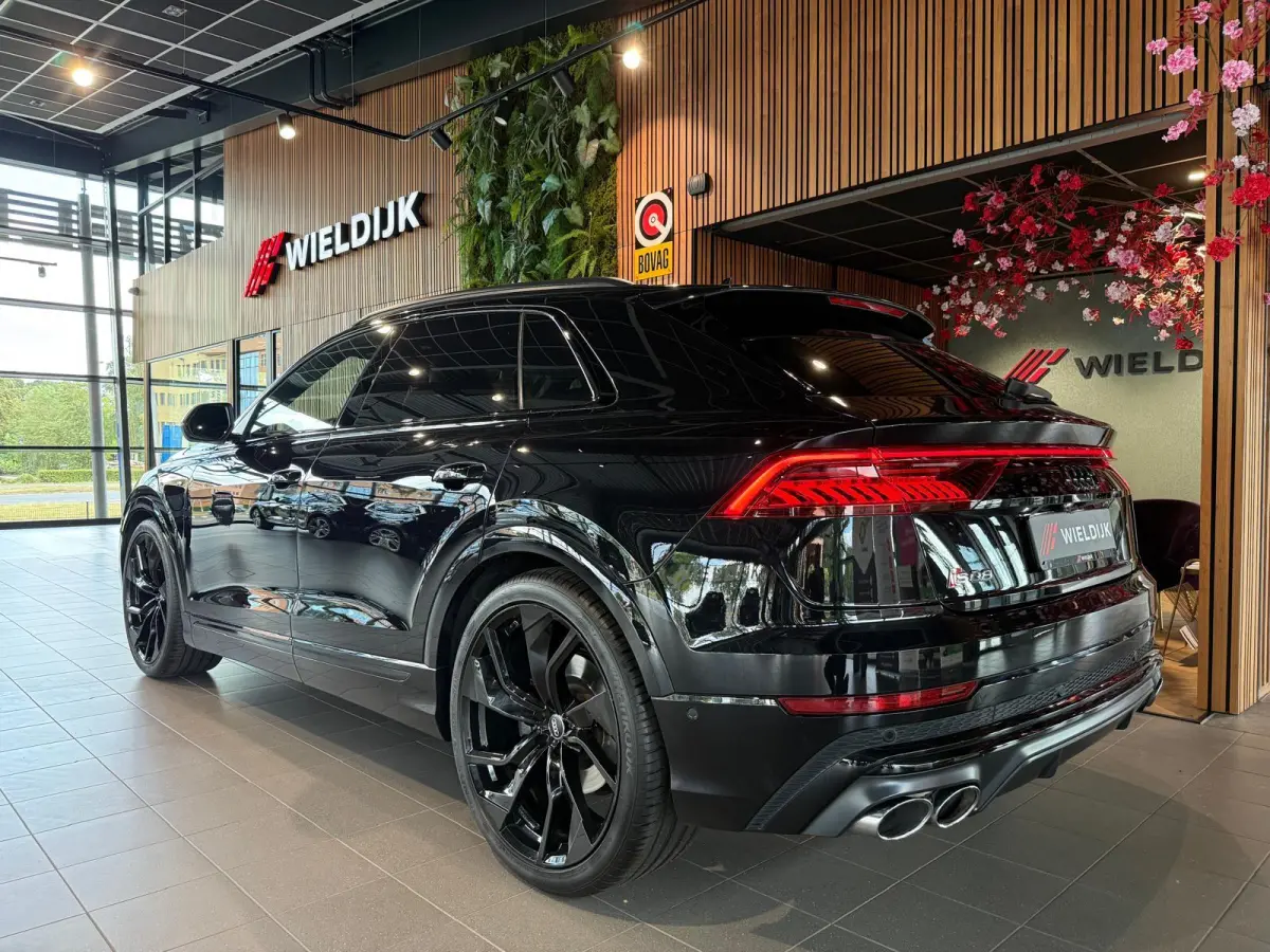 4.0 TDI SQ8 quattro luchtvering 360 cam head up inklapbare trekhaak Soft Close nieuwe banden