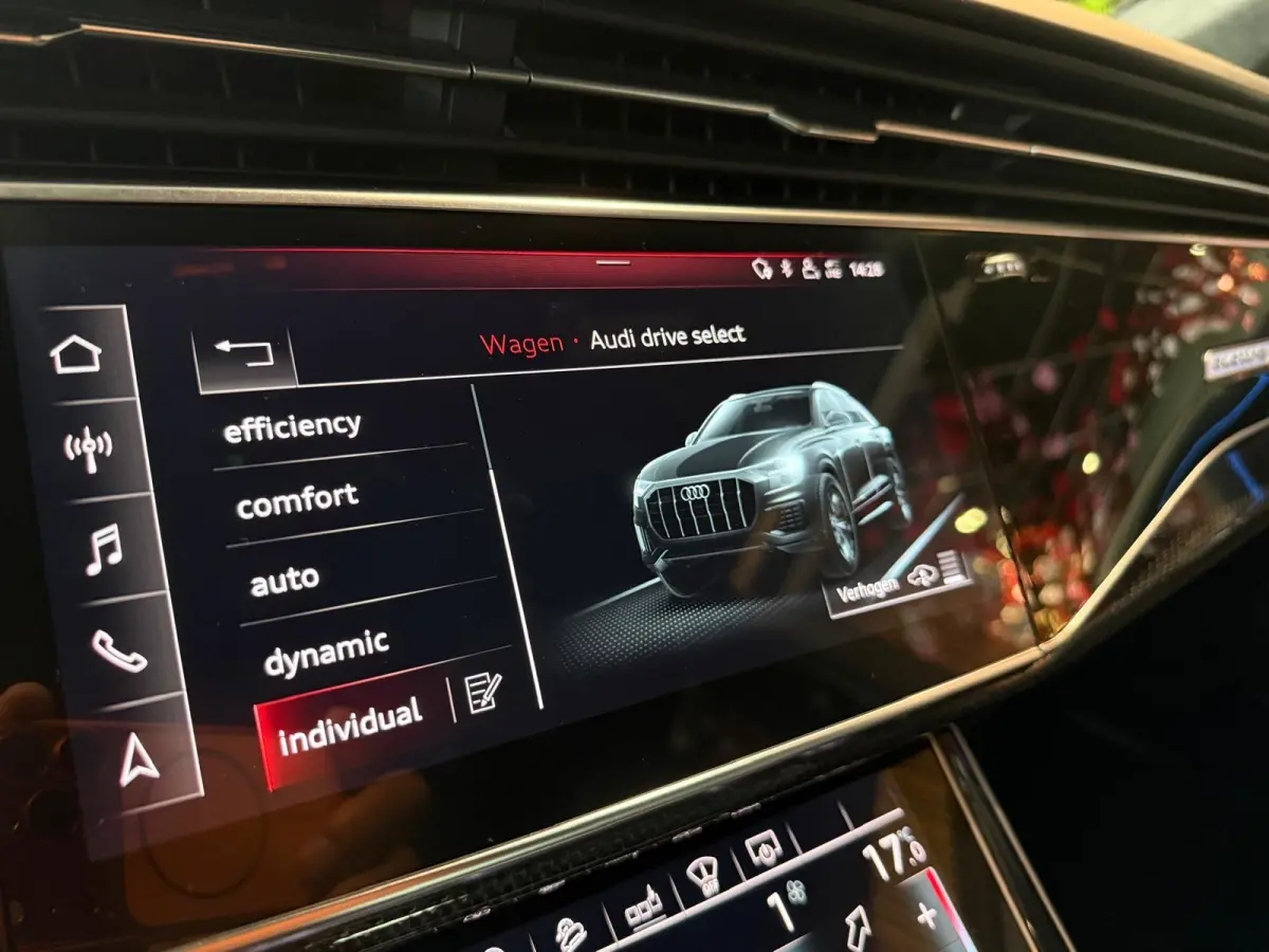 4.0 TDI SQ8 quattro luchtvering 360 cam head up inklapbare trekhaak Soft Close nieuwe banden