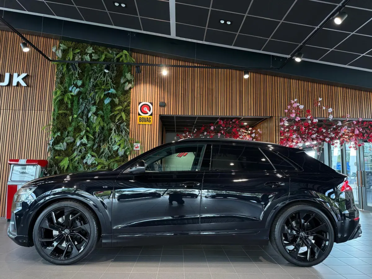 4.0 TDI SQ8 quattro luchtvering 360 cam head up inklapbare trekhaak Soft Close nieuwe banden