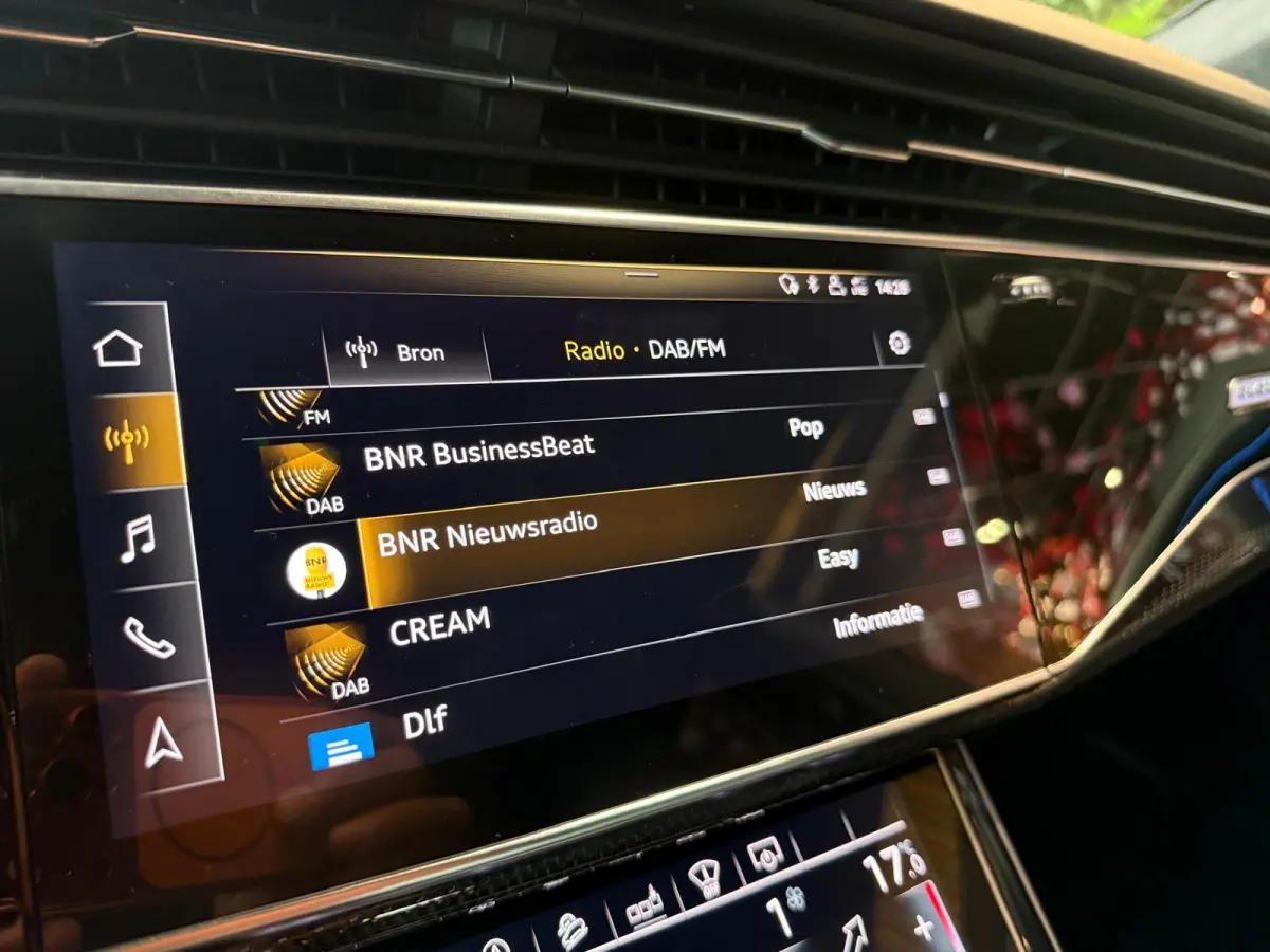 4.0 TDI SQ8 quattro luchtvering 360 cam head up inklapbare trekhaak Soft Close nieuwe banden