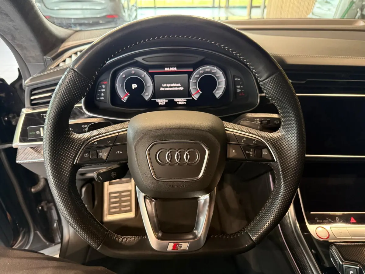 4.0 TDI SQ8 quattro luchtvering 360 cam head up inklapbare trekhaak Soft Close nieuwe banden