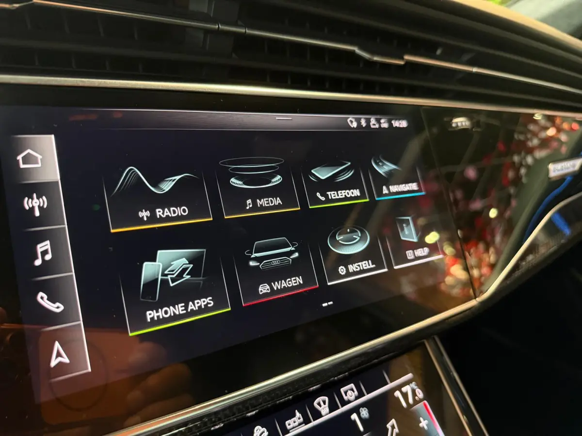 4.0 TDI SQ8 quattro luchtvering 360 cam head up inklapbare trekhaak Soft Close nieuwe banden