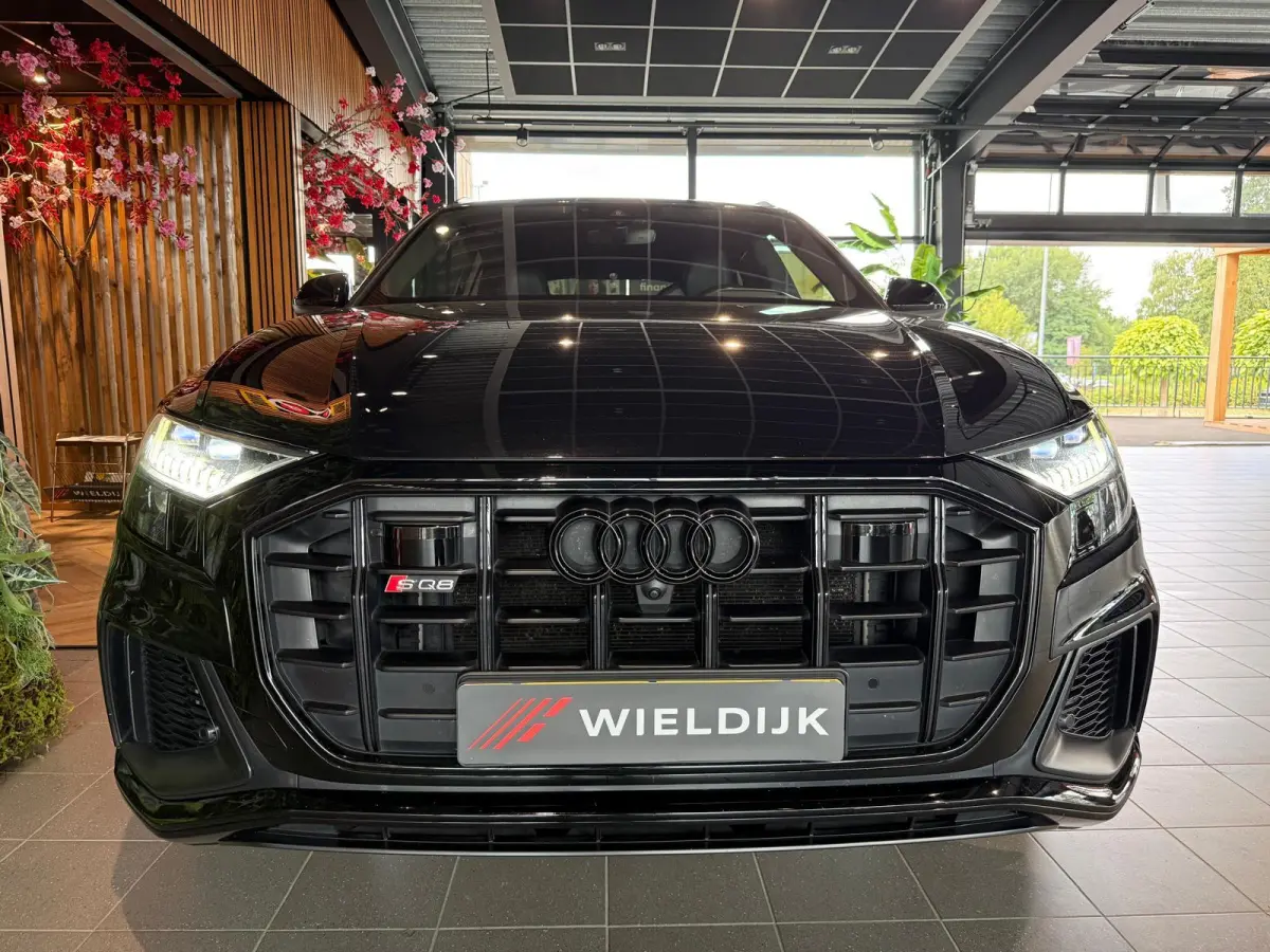 4.0 TDI SQ8 quattro luchtvering 360 cam head up inklapbare trekhaak Soft Close nieuwe banden