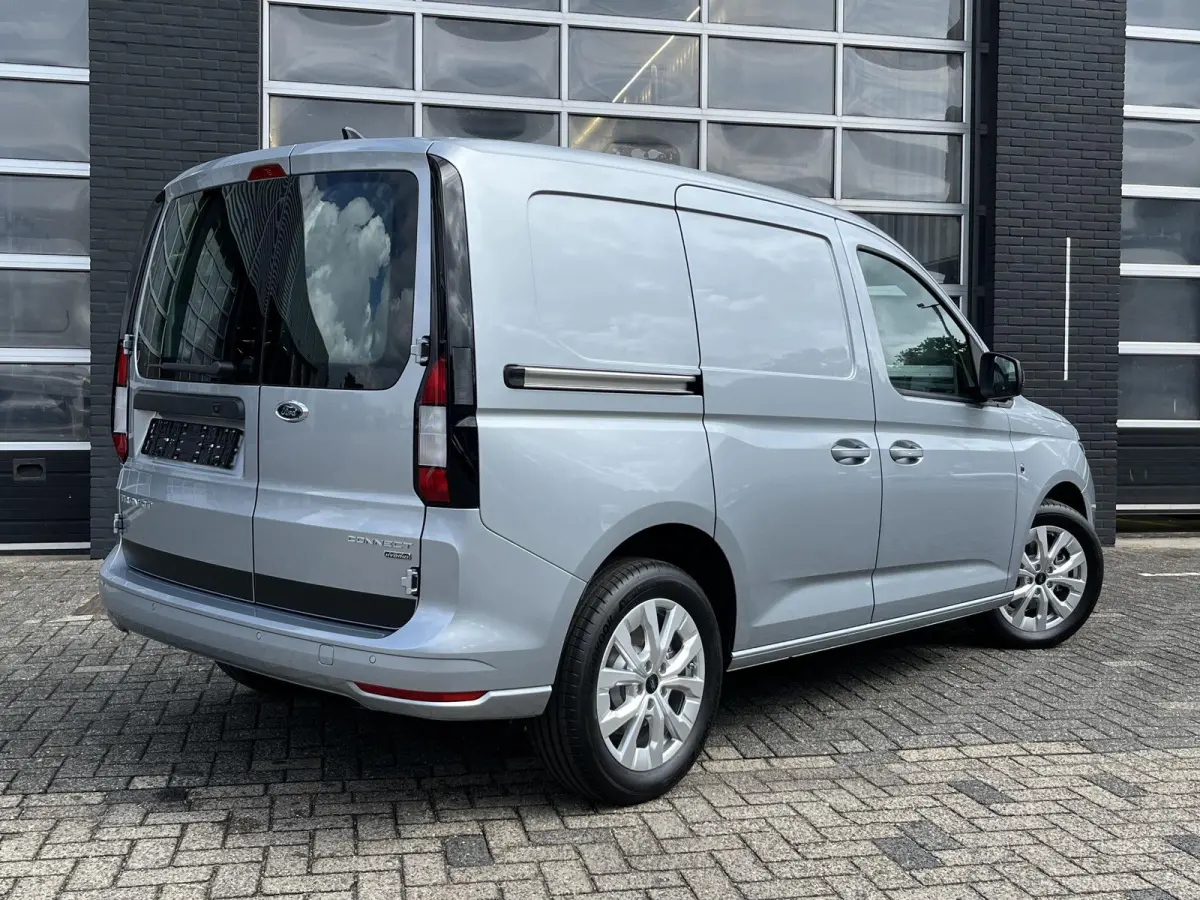 1.5 EcoBoost PHEV L1 Limited 150pk! Adaptieve verlichting, Dubbele Zijschuifdeur, AGR Stoel, Stuurverwarming, Adaptieve cruise control, Achteruitrijcamera!