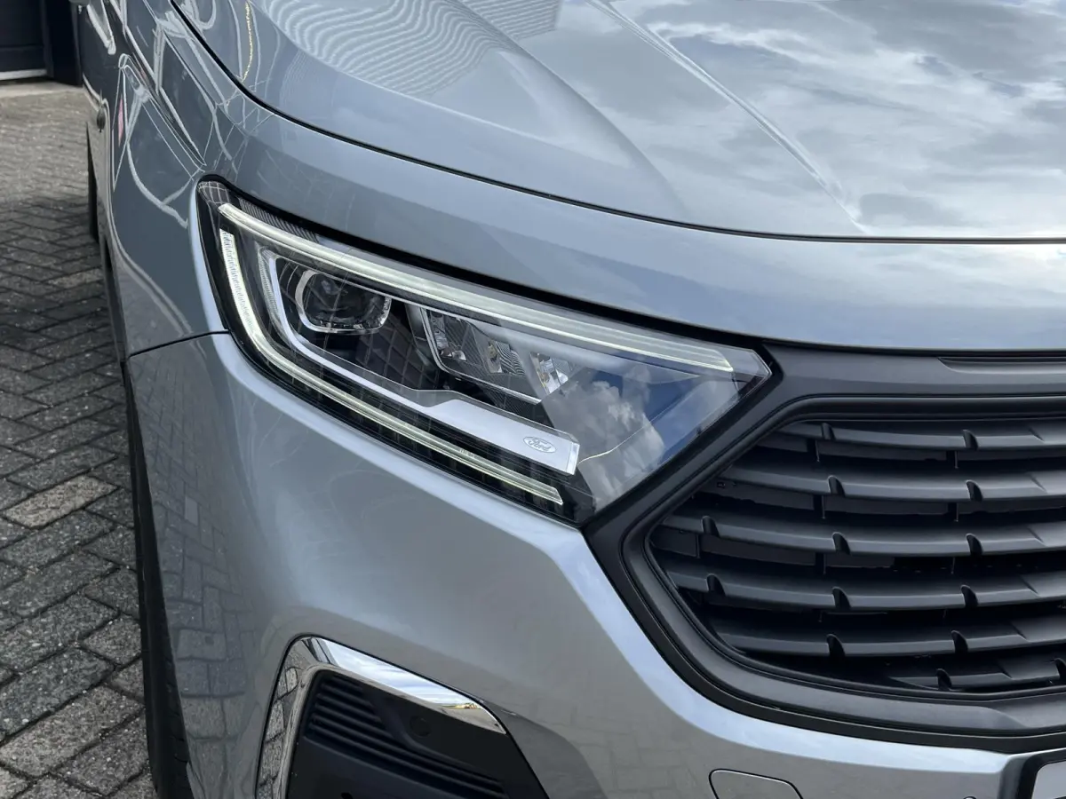 1.5 EcoBoost PHEV L1 Limited 150pk! Adaptieve verlichting, Dubbele Zijschuifdeur, AGR Stoel, Stuurverwarming, Adaptieve cruise control, Achteruitrijcamera!