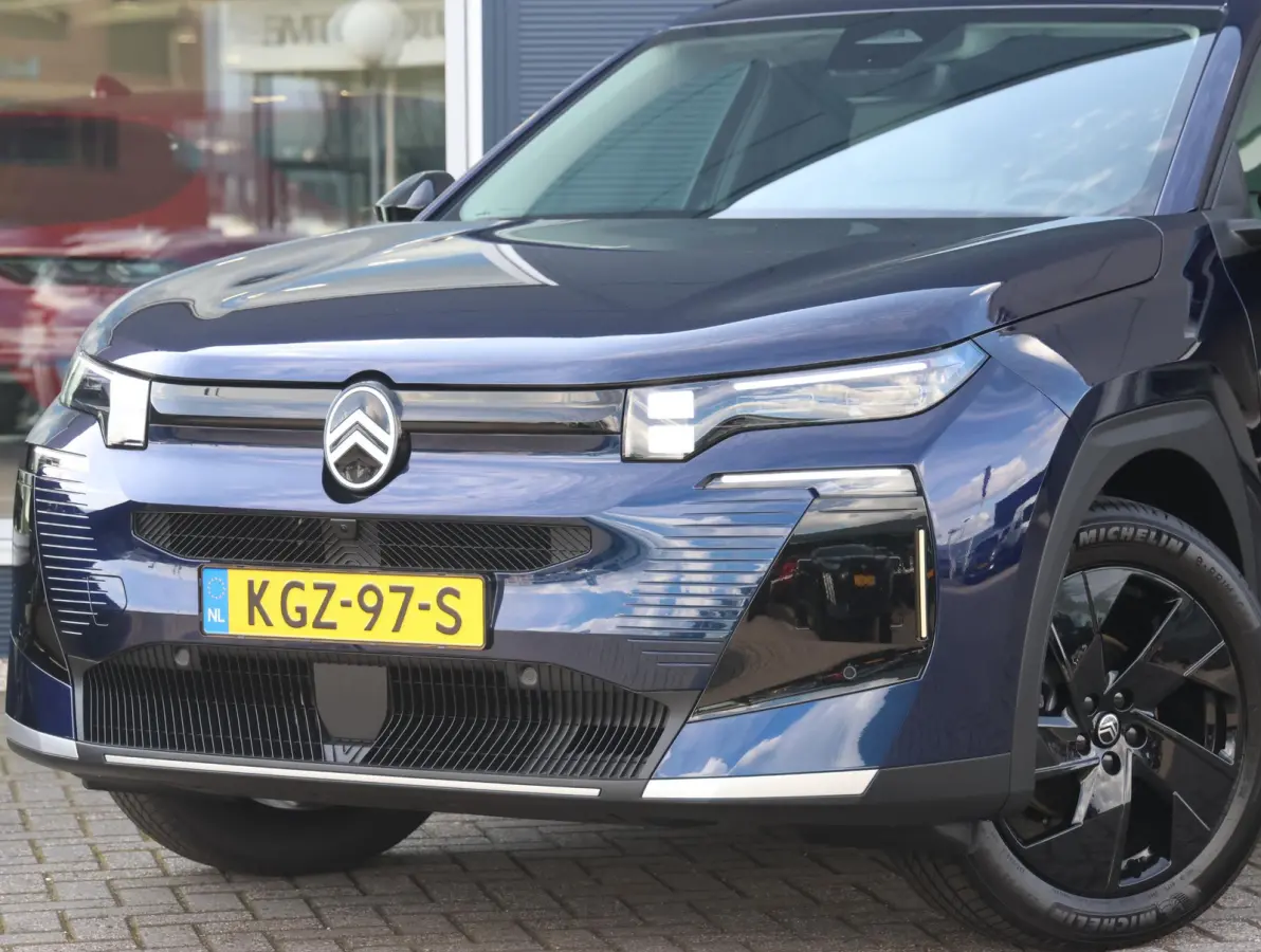 1.2 Hybrid 145pk Max Nieuw | Elektrische Bedienb. Bestuurdersstoel | Stoelverwarming/Verkoeling | Adaptieve Cruise Control | 360 Camera | Head-Up Display | Apple Carplay & Android Auto